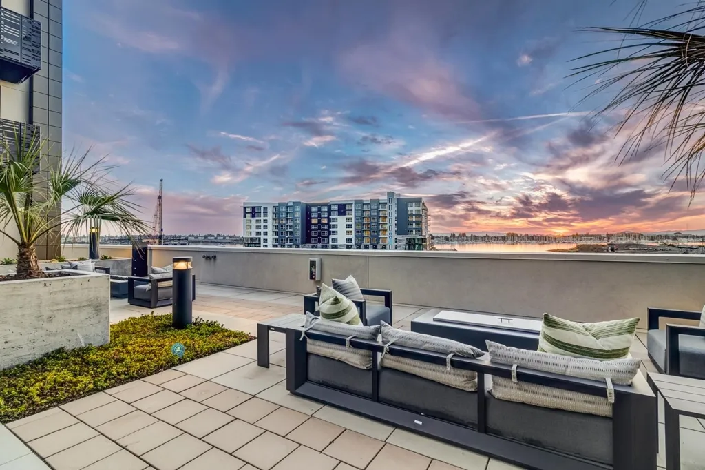 View of patio / terrace featuring an outdoor hangout area and a city view