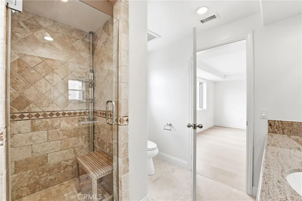 2nd Bedroom's Ensuite