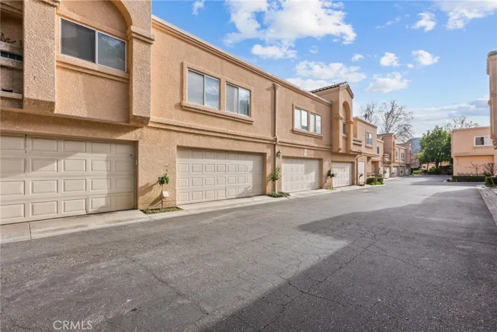 Attached and direct entry, 2 car garage!