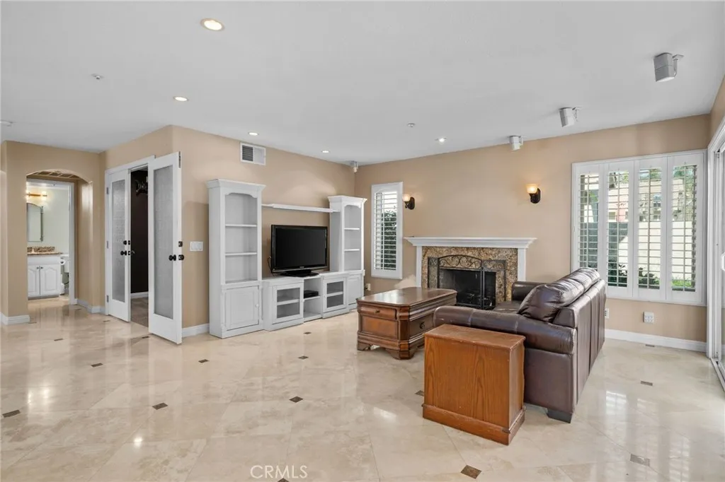 7243 Kittyhawk Street, Fontana, California 92336 home-pic-11