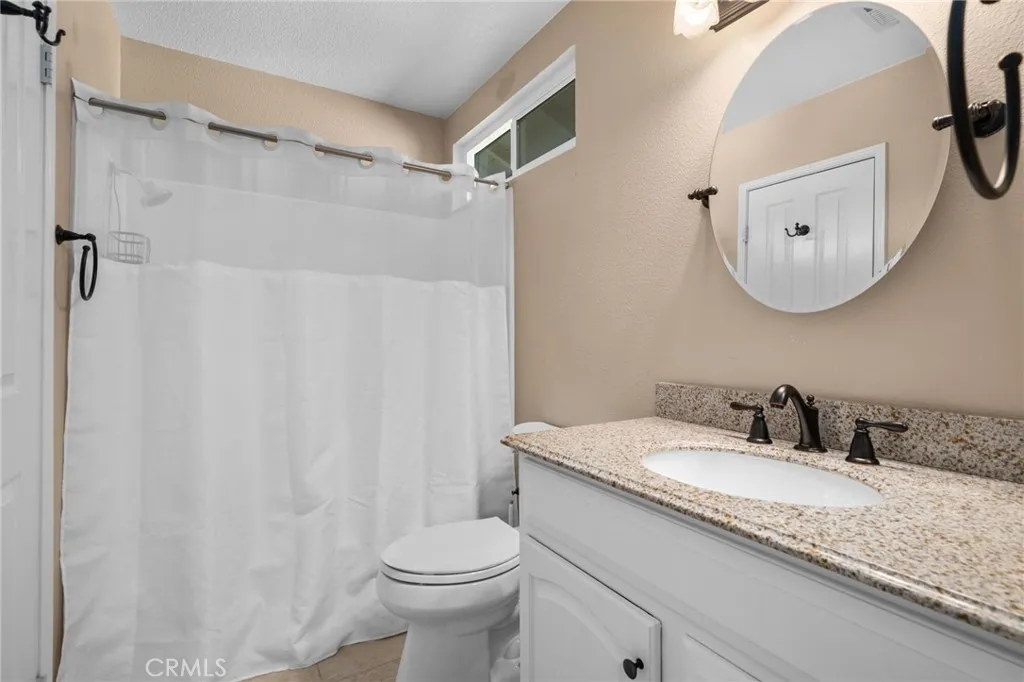 7243 Kittyhawk Street, Fontana, California 92336 home-pic-33