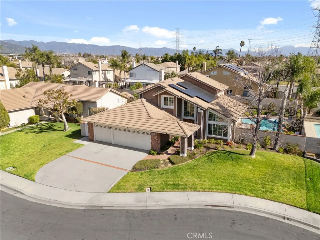 7243 Kittyhawk Street, Fontana, California 92336 home-pic-42
