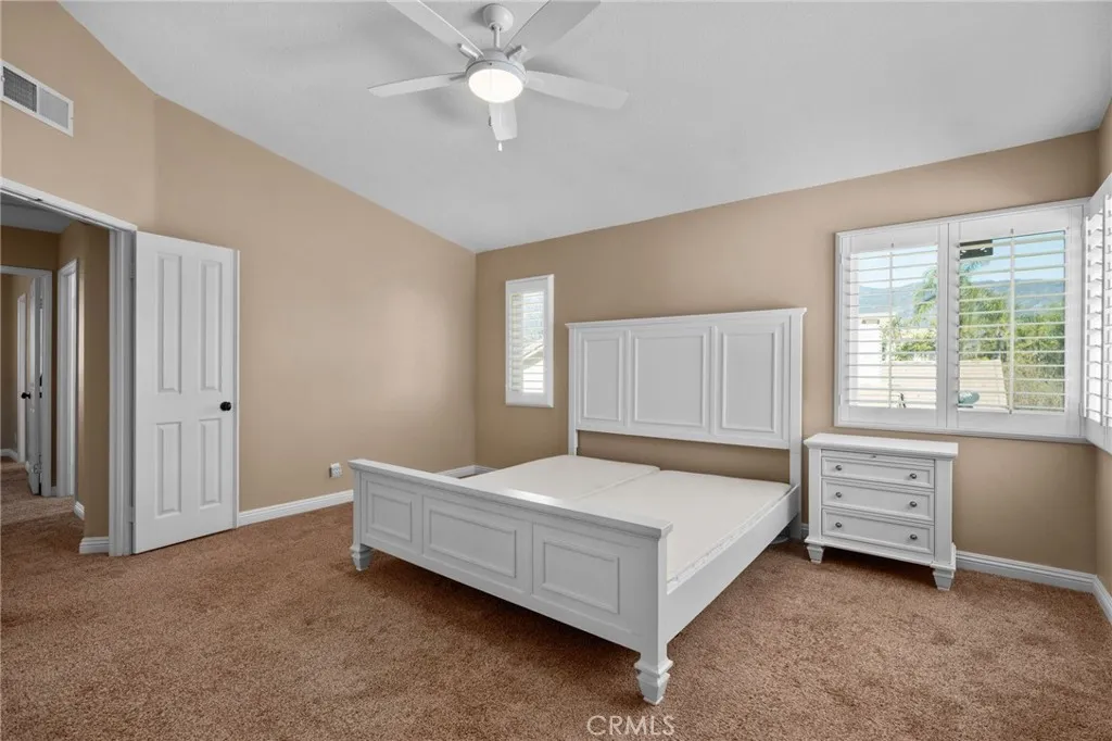 7243 Kittyhawk Street, Fontana, California 92336 home-pic-24