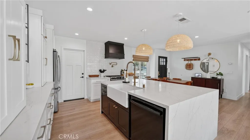 24221 Ankerton, Lake Forest, California 92630 home-pic-16