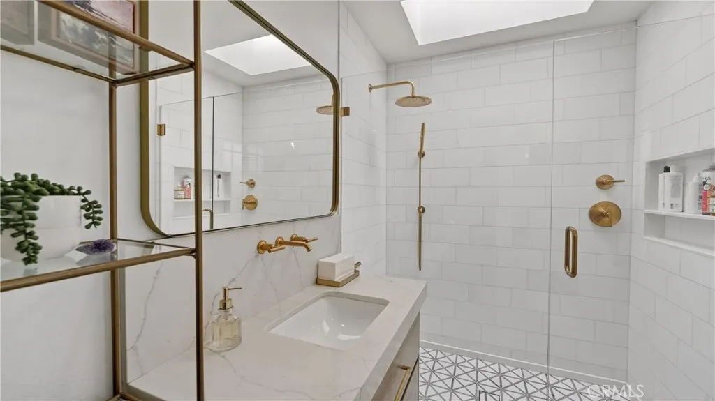 24221 Ankerton, Lake Forest, California 92630 home-pic-18