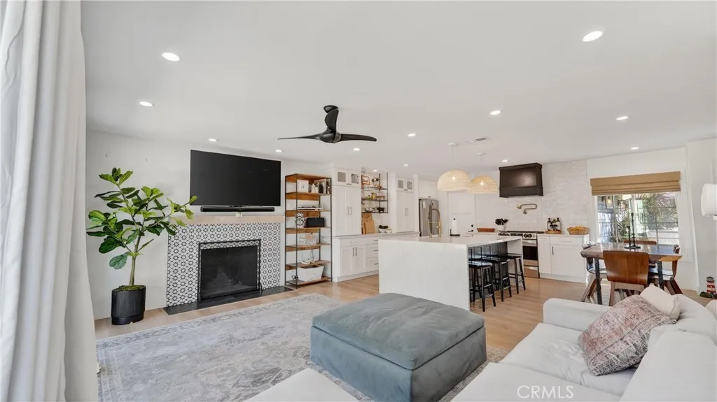 24221 Ankerton, Lake Forest, California 92630 home-pic-9