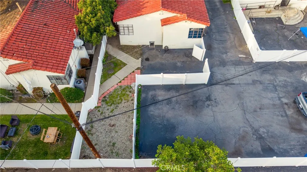 176 W Orange Grove, Pomona, California 91768 home-pic-19