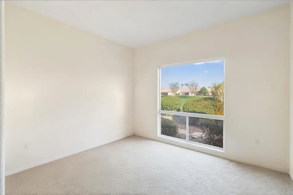 39262 Gainsborough Circle, Palm Desert, California 92211 home-pic-17