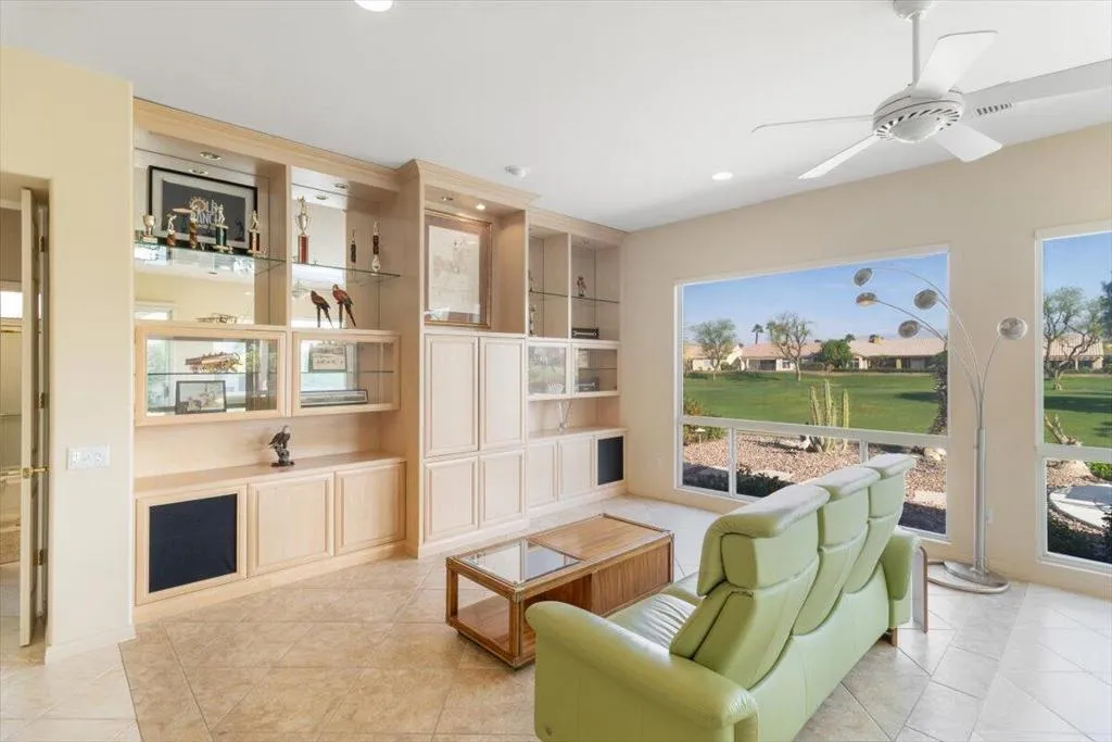 39262 Gainsborough Circle, Palm Desert, California 92211 home-pic-18