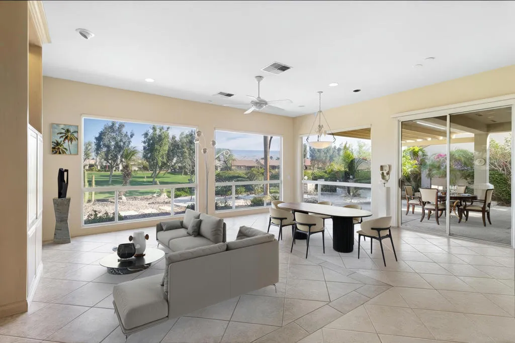 39262 Gainsborough Circle, Palm Desert, California 92211 home-pic-10