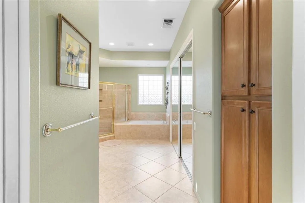 39262 Gainsborough Circle, Palm Desert, California 92211 home-pic-19