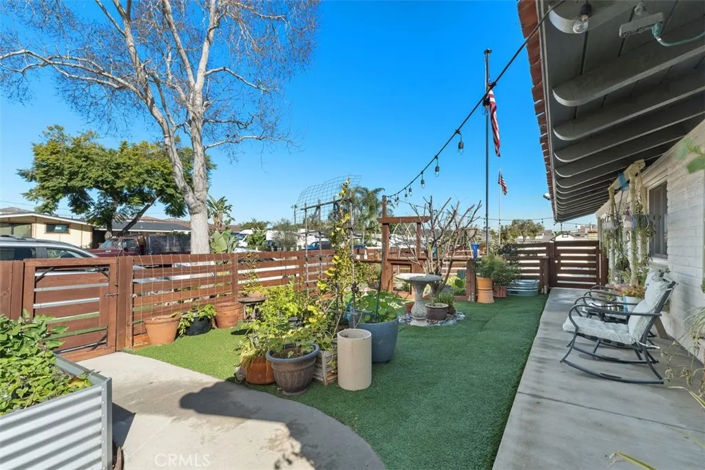 20292 Riverside, Newport Beach, California 92707 home-pic-8