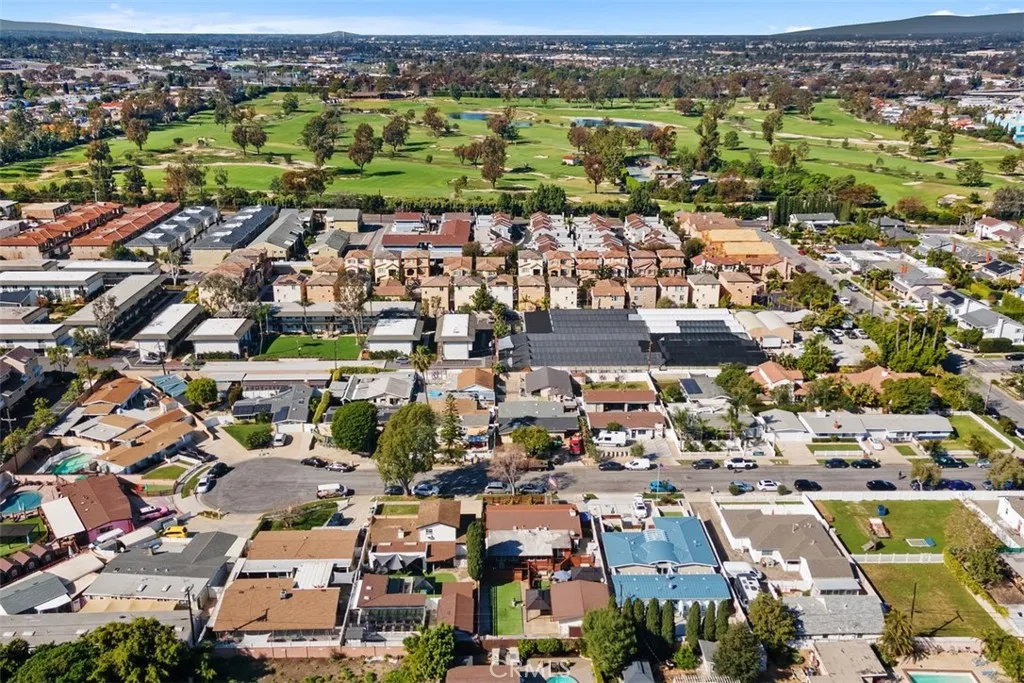 20292 Riverside, Newport Beach, California 92707 home-pic-2