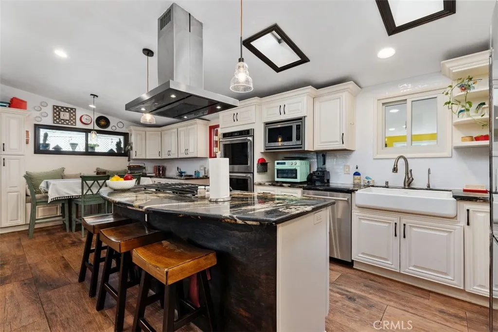 20292 Riverside, Newport Beach, California 92707 home-pic-17