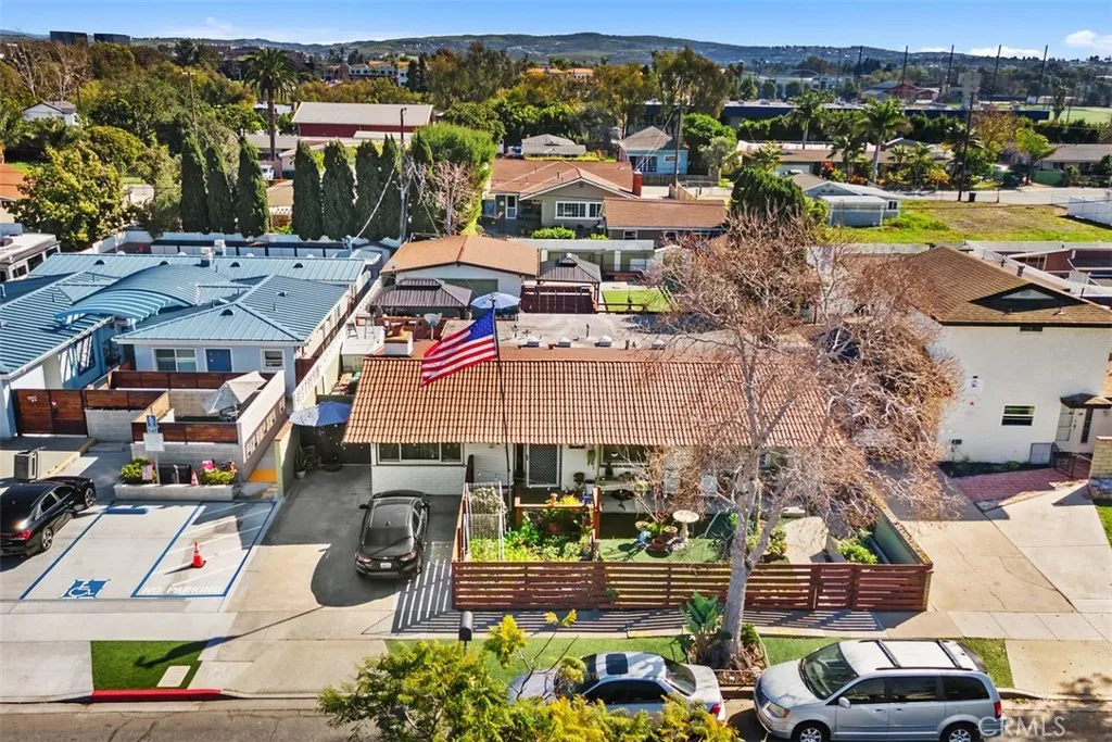 20292 Riverside, Newport Beach, California 92707 home-pic-1
