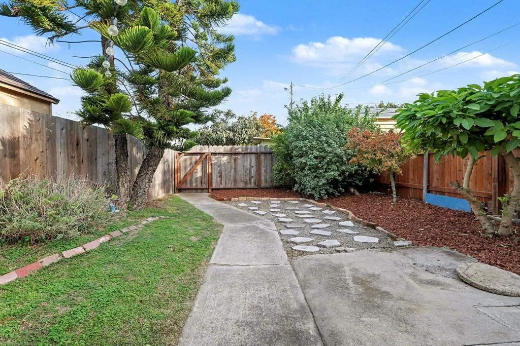 1808 Main Street, Alameda, California 94501 home-pic-15