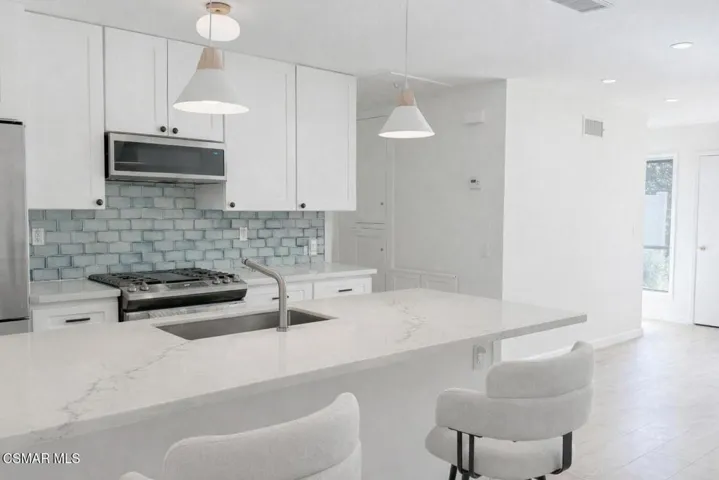 Kitchen 4