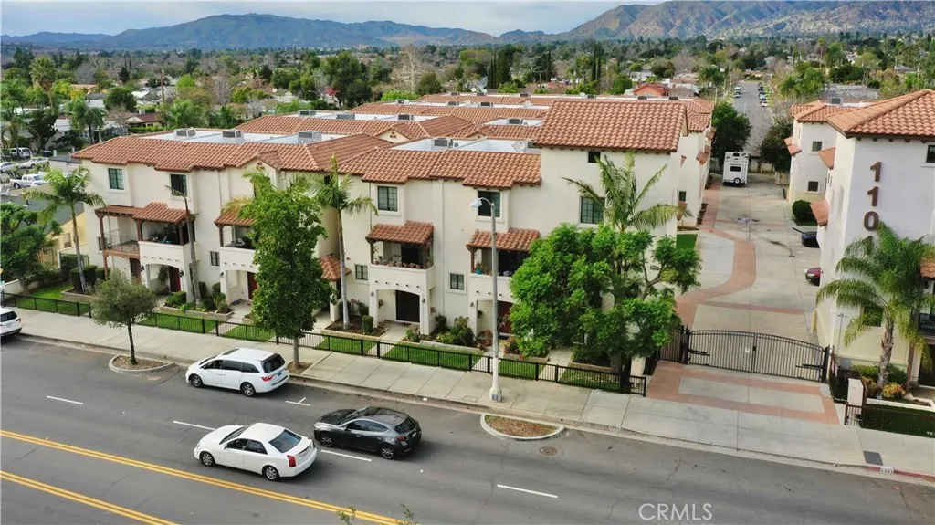 1075 N Maclay 14, San Fernando, California 91340 home-pic-2
