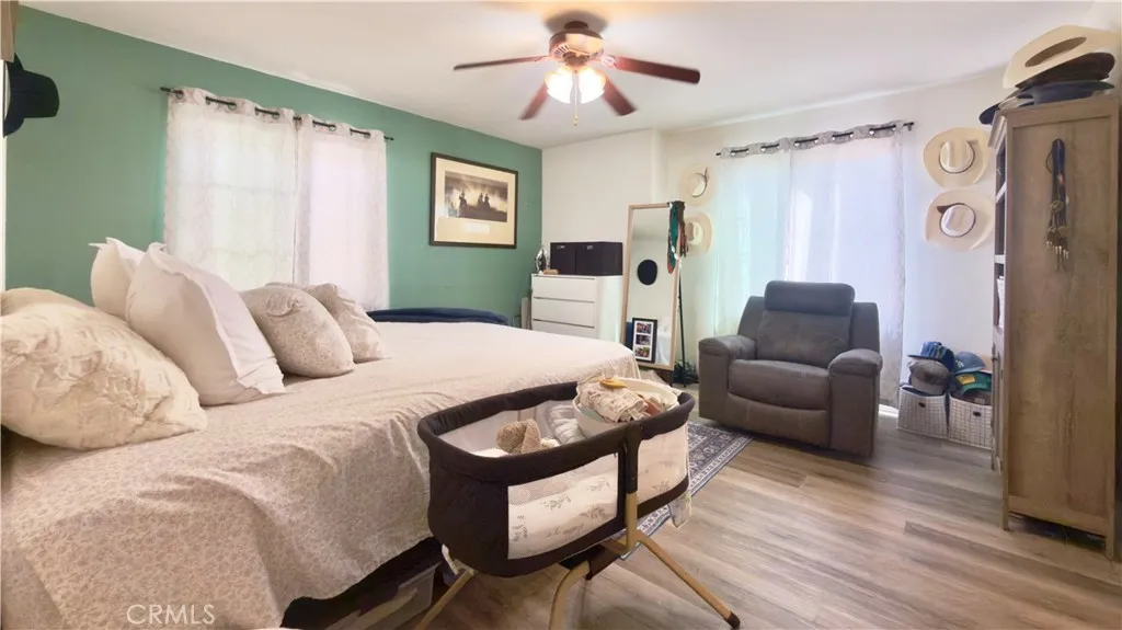 1075 N Maclay 14, San Fernando, California 91340 home-pic-12