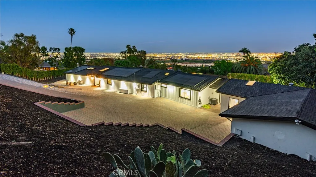 28056 Palos Verdes Drive East, Rancho Palos Verdes, California 90275 home-pic-1