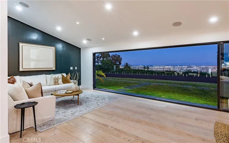 28056 Palos Verdes Drive East, Rancho Palos Verdes, California 90275