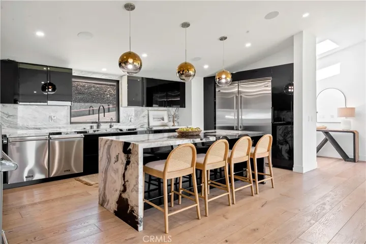28056 Palos Verdes Drive East, Rancho Palos Verdes, California 90275
