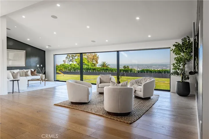 28056 Palos Verdes Drive East, Rancho Palos Verdes, California 90275