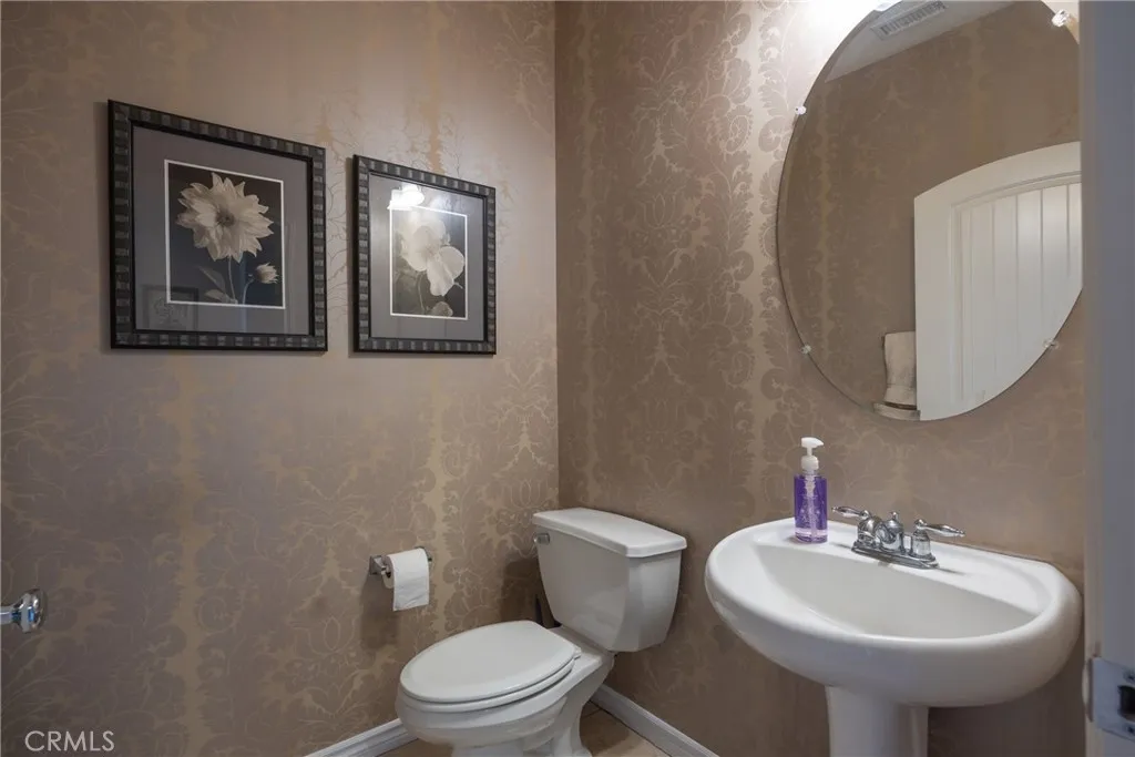 1230 Cantania Drive, Redlands, California 92374 home-pic-15