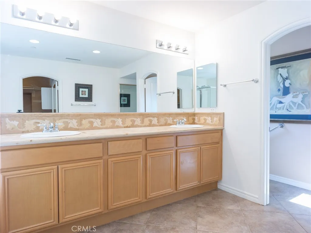 1230 Cantania Drive, Redlands, California 92374 home-pic-21