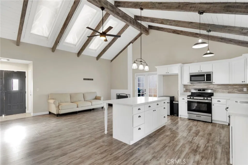 2040 Princeton, Barstow, California 92311 home-pic-4