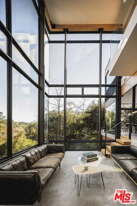 2315 Live Oak Meadows Road, Malibu, California 90265 home-pic-6