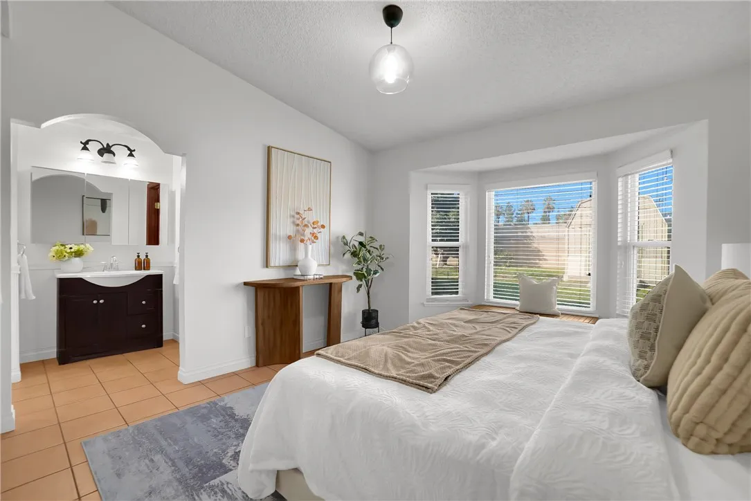 4676 Mane Street, Montclair, California 91763 home-pic-19