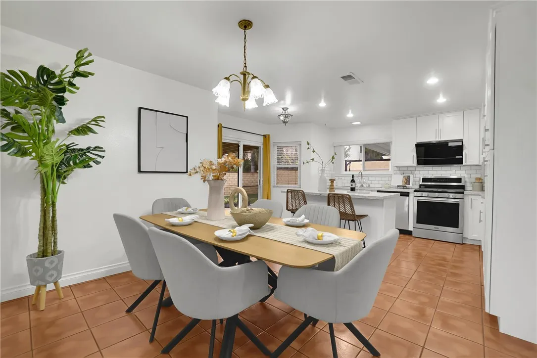 4676 Mane Street, Montclair, California 91763 home-pic-10