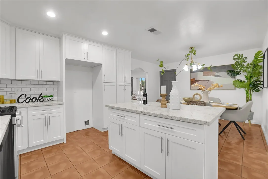 4676 Mane Street, Montclair, California 91763 home-pic-15
