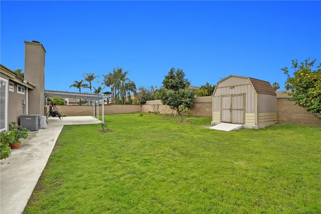 4676 Mane Street, Montclair, California 91763 home-pic-32