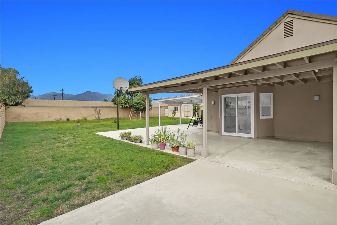 4676 Mane Street, Montclair, California 91763 home-pic-31
