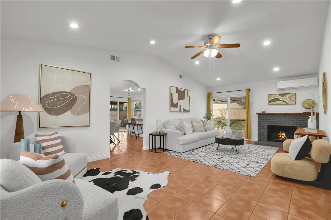 4676 Mane Street, Montclair, California 91763 home-pic-3