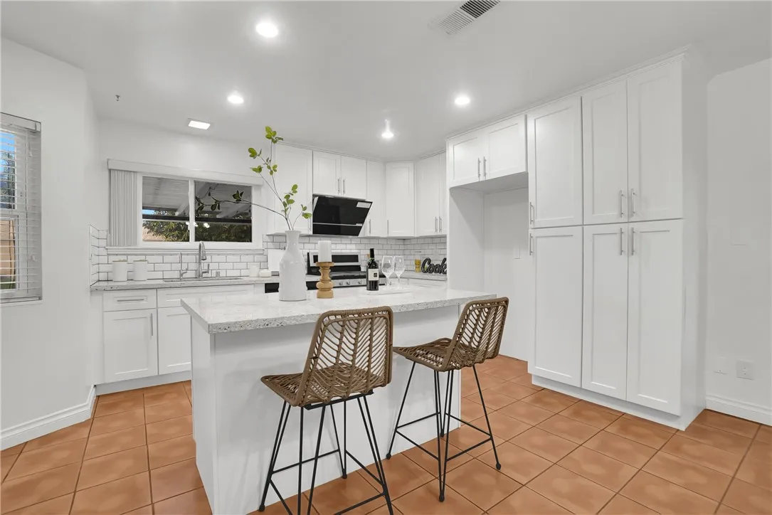 4676 Mane Street, Montclair, California 91763 home-pic-13