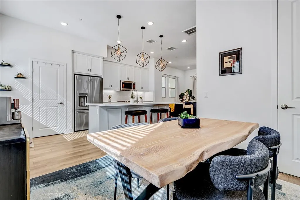 1669 Yorktown, San Pedro, California 90732 home-pic-17