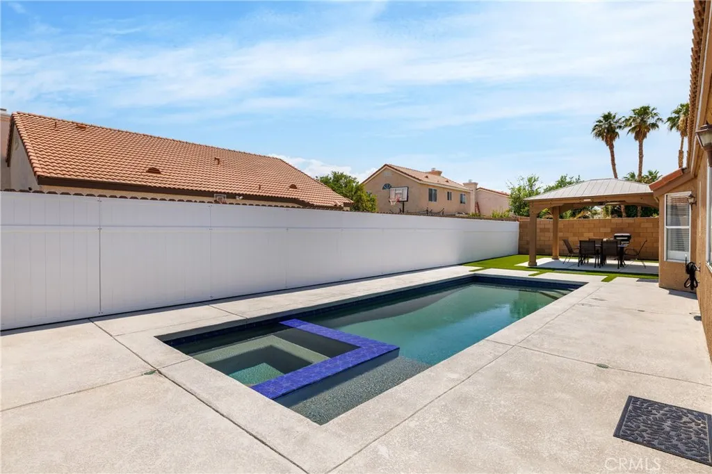80957 Rio Grande Avenue, Indio, California 92201 home-pic-3