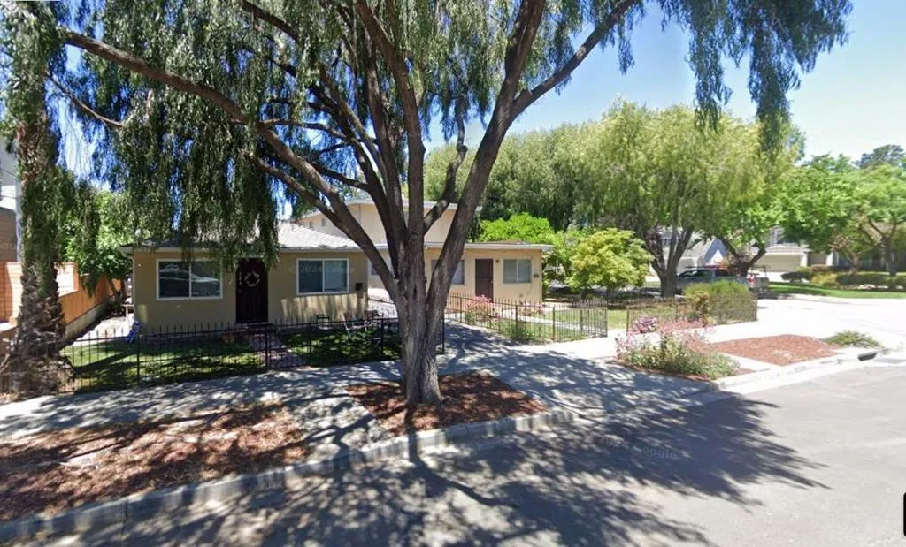 284 Elmwood Street, Mountain View, California 94043 — photo 4