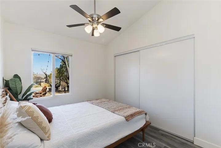 61531 Sunburst, Joshua Tree, California 92252