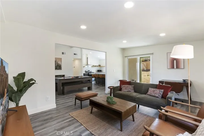 61531 Sunburst, Joshua Tree, California 92252