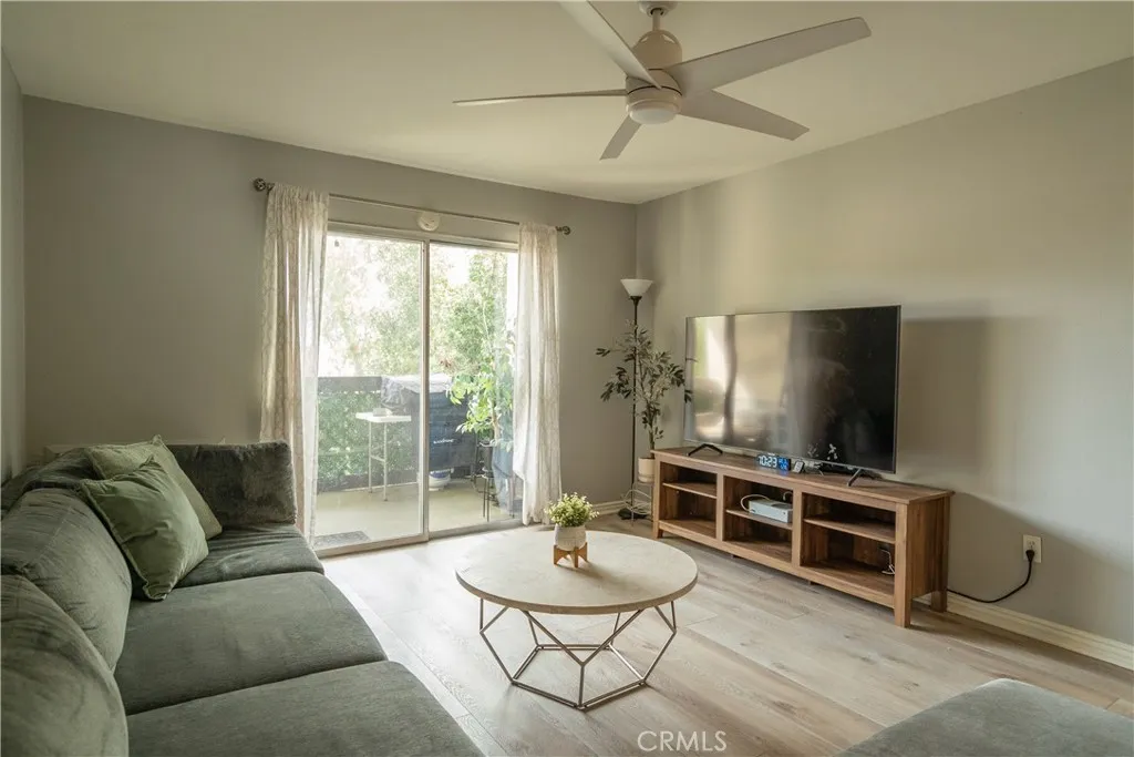 12200 Montecito D303, Seal Beach, California 90740 home-pic-1