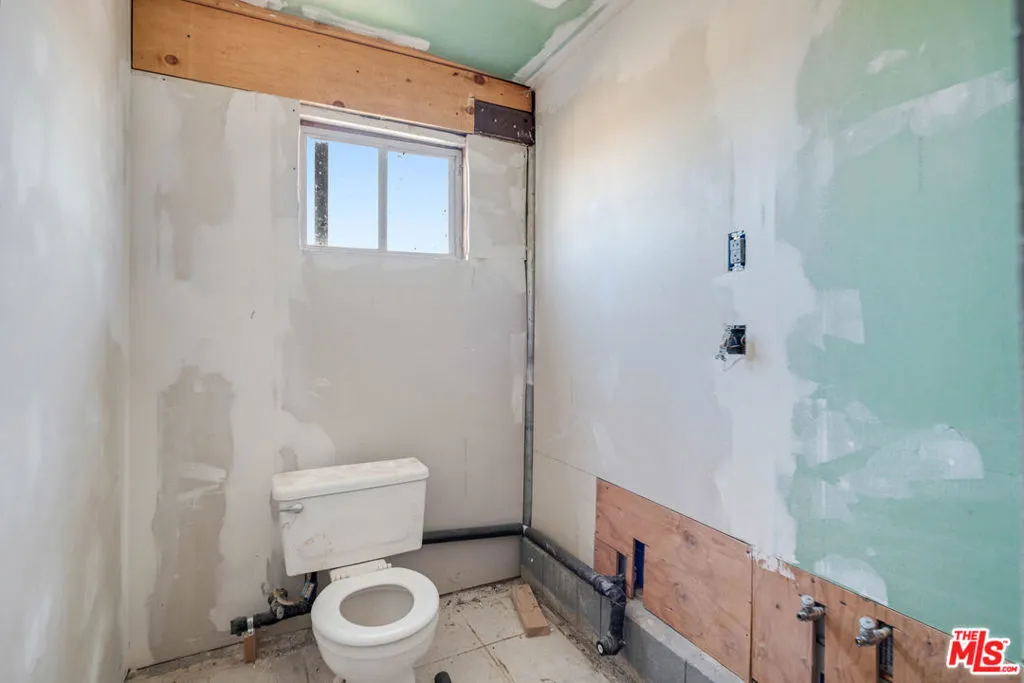 45611 250th Street, Lancaster, California 93535 home-pic-24
