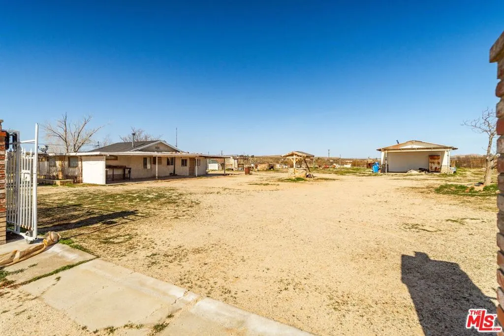 45611 250th Street, Lancaster, California 93535 home-pic-28