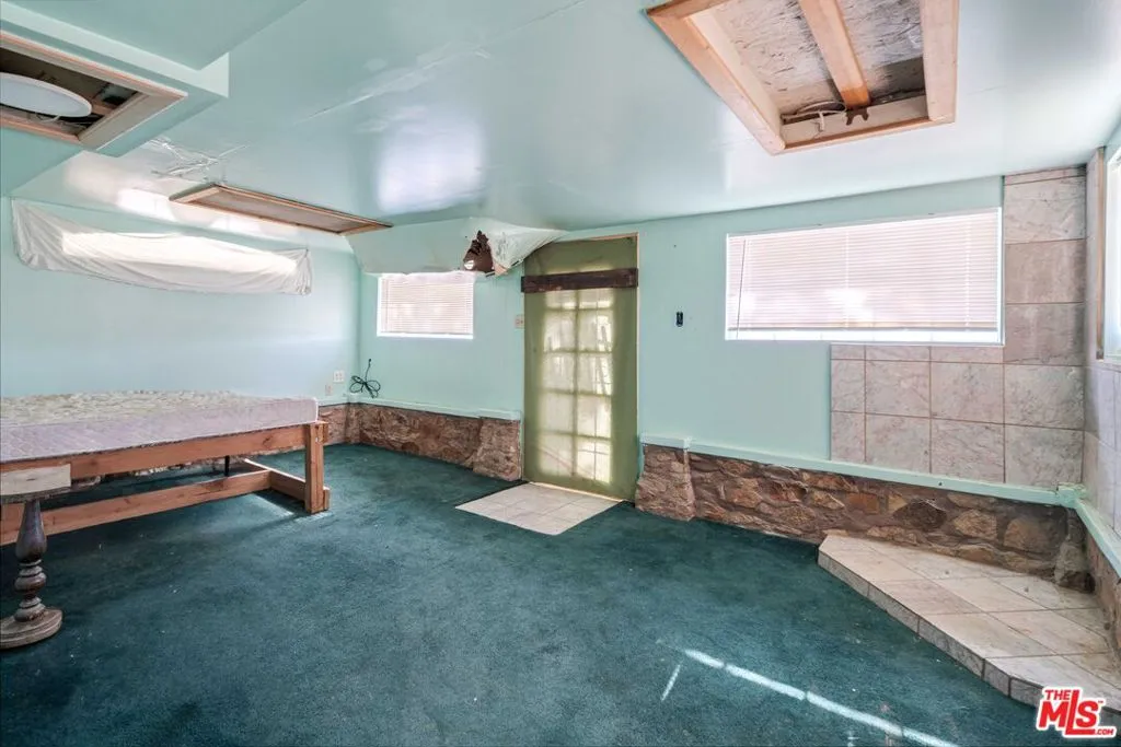 45611 250th Street, Lancaster, California 93535 home-pic-9