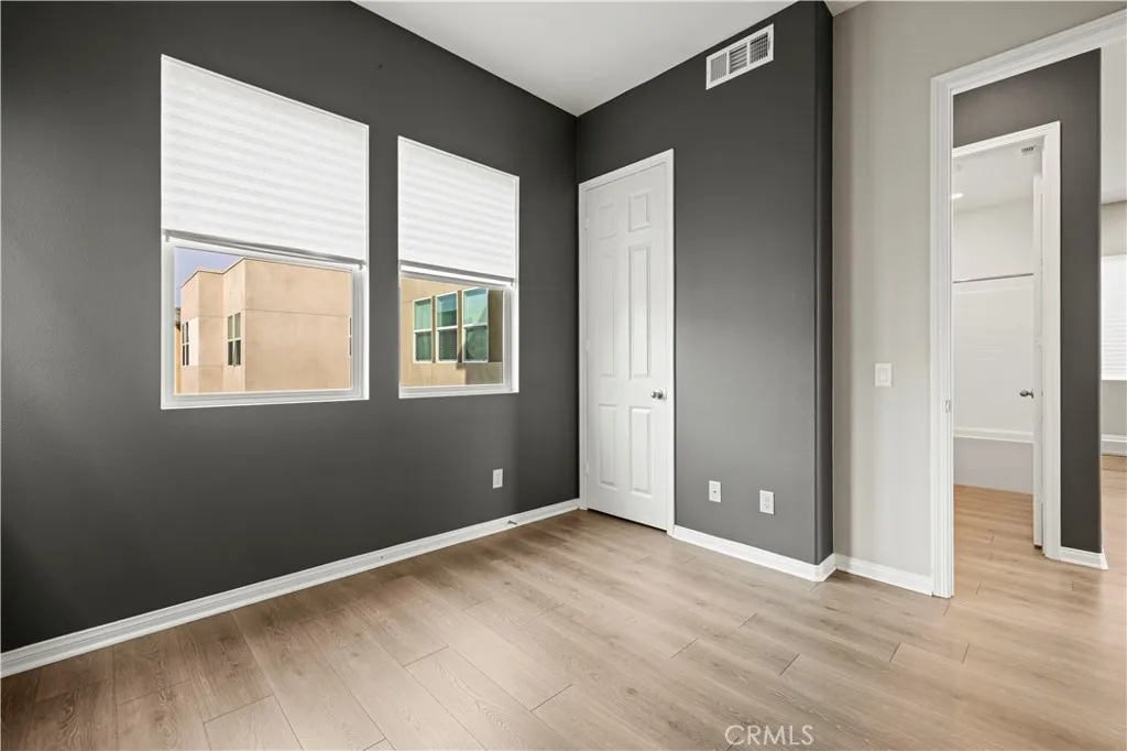 27422 Pioneer Court, Valencia, California 91381 home-pic-21