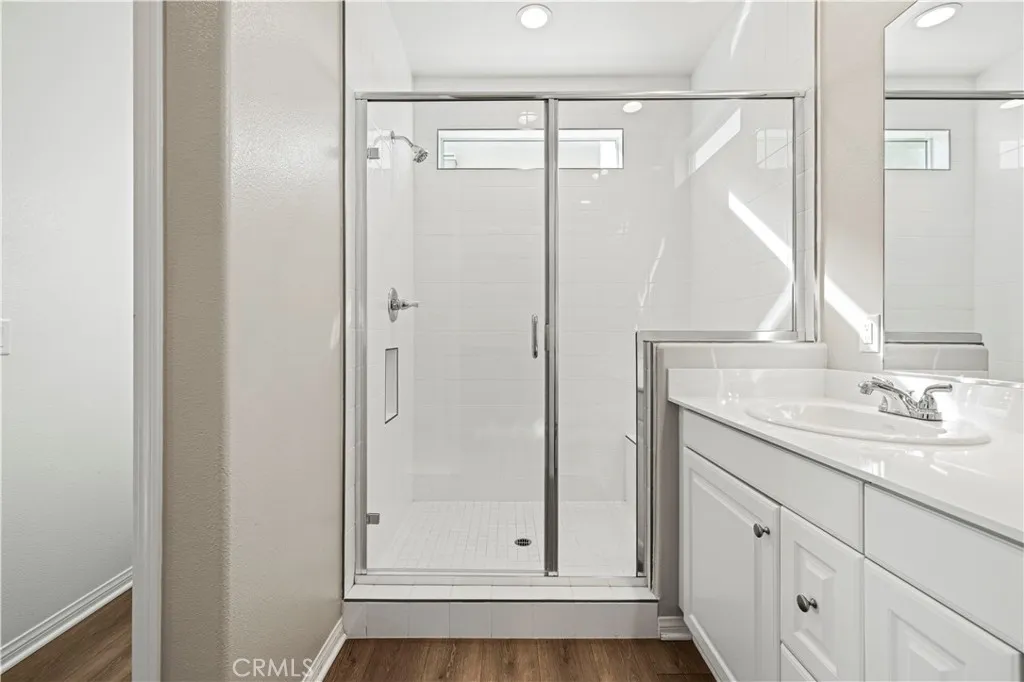 27422 Pioneer Court, Valencia, California 91381 home-pic-39