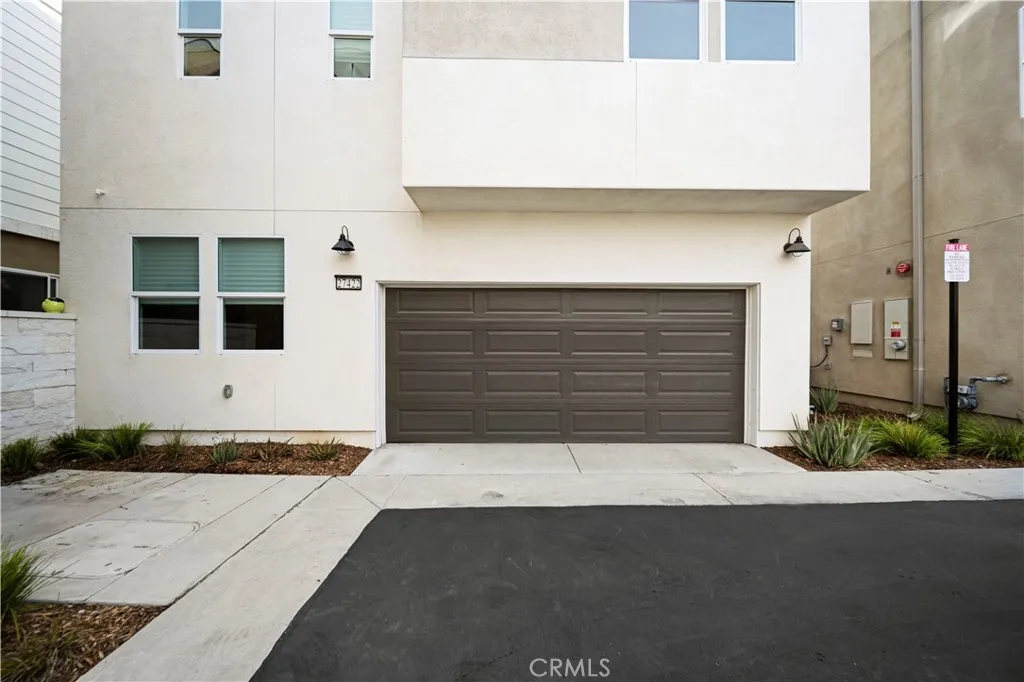 27422 Pioneer Court, Valencia, California 91381 home-pic-45